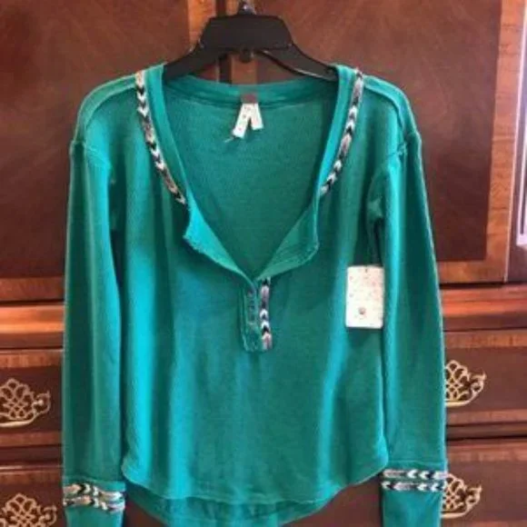 Free People Henley Thermal Button, Long Sleeve Top NWT - Picture 6 of 7